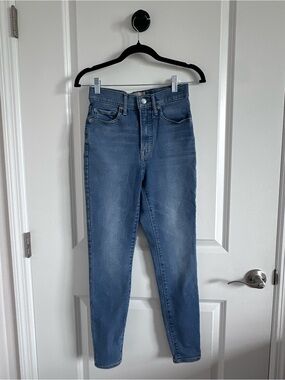 Everlane High-Rise Slim Straight Jeans - Blue